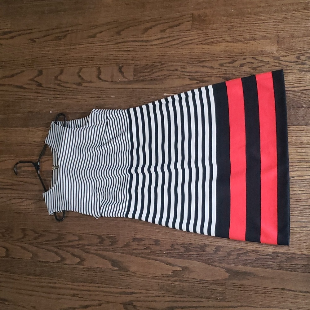 🌟HOST PICK🌟 Calvin Klein Sleeveless Stripe Dress